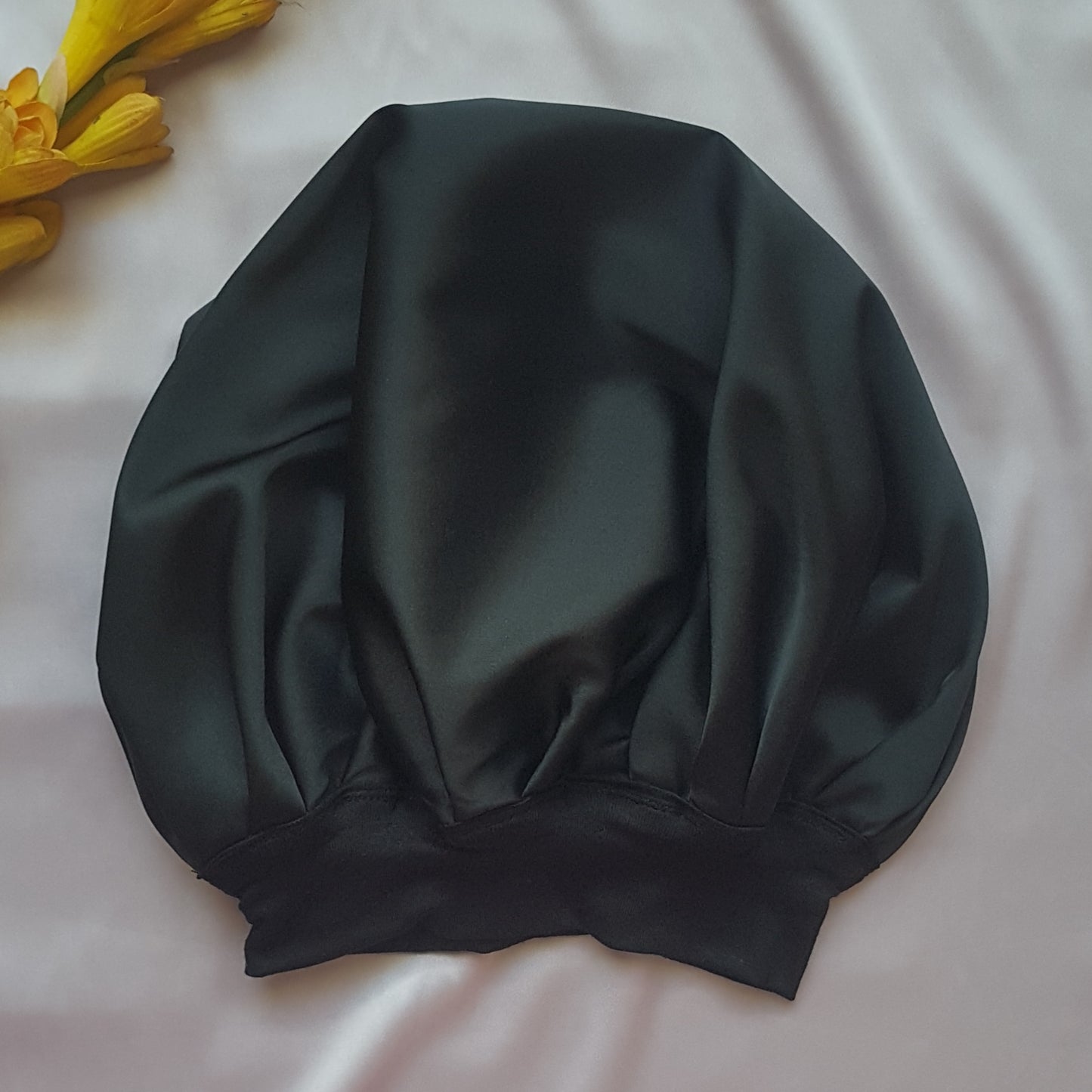 Bonnet -Noir-  +2 chouchous cadeau